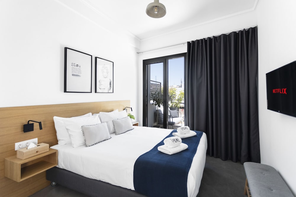 Signature Penthouse, Terrace, City View photo 1