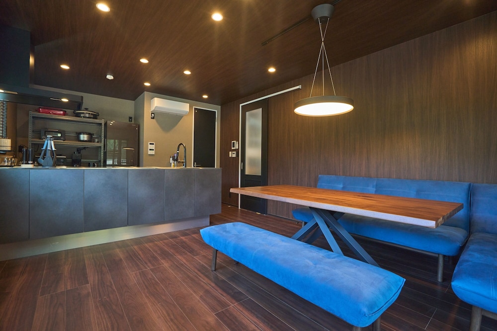 Luxury Villa - Photo 24