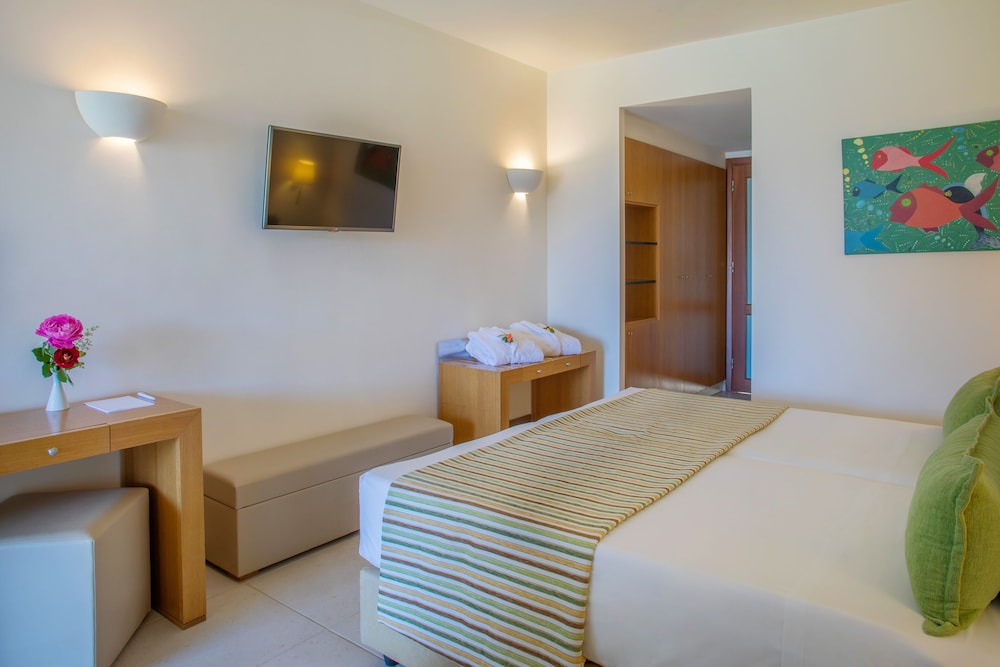 Junior Suite, Garden View (2+1) photo 2