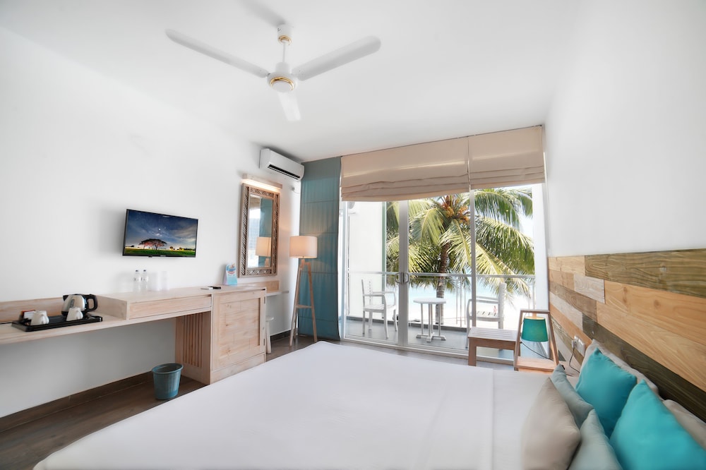 Premium Ocean Room photo 3
