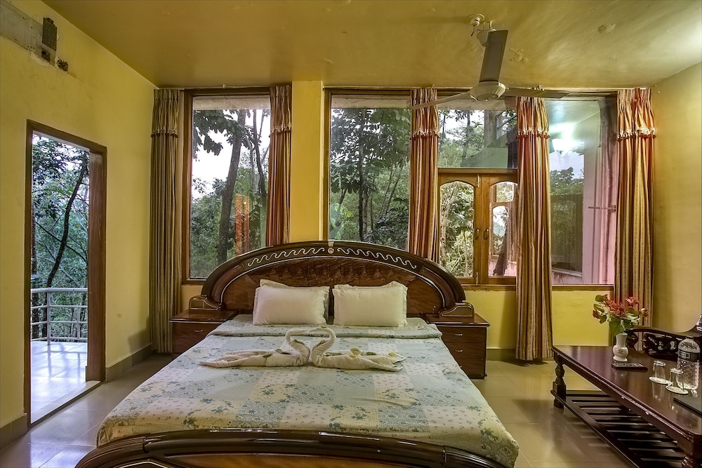 Family Suite, Hill View photo 3