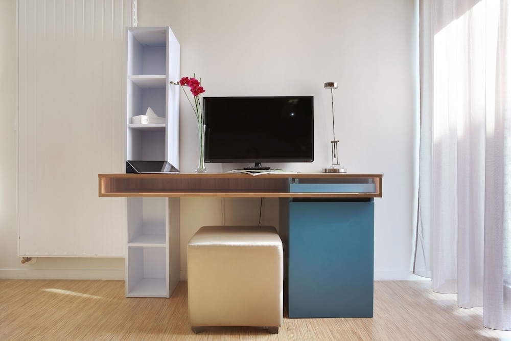 Junior Studio Suite (2/4 People) photo 3