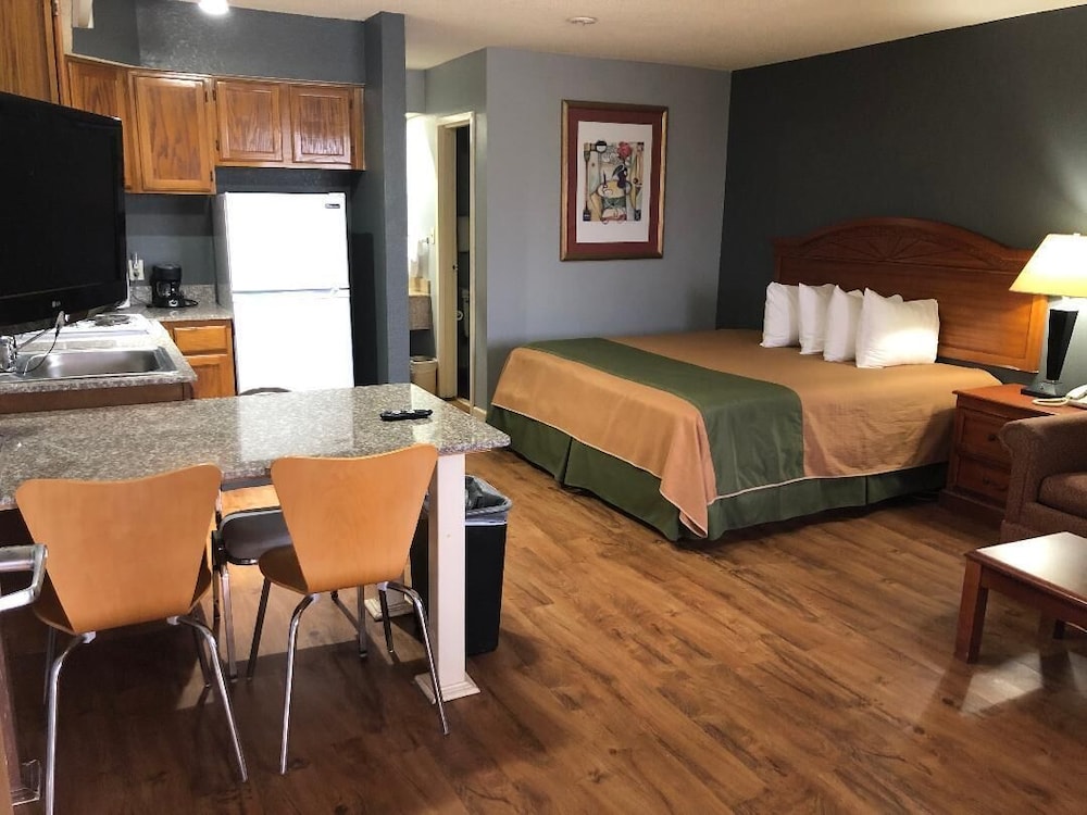 Suite, 2 Queen Beds, Non Smoking, Kitchen, photo 6