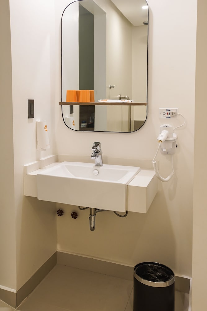 Superior King Room - Photo 4