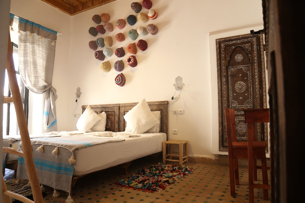 Double or Twin Room, 1 Bedroom, Non Smoking photo 3