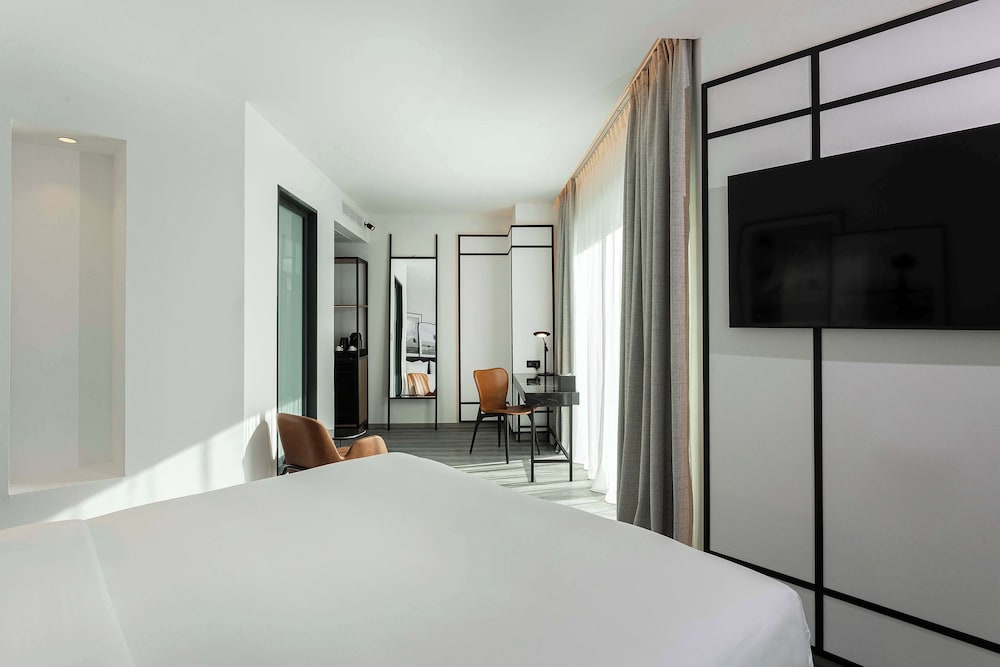 Standard Room (Panoramic View) - Photo 1