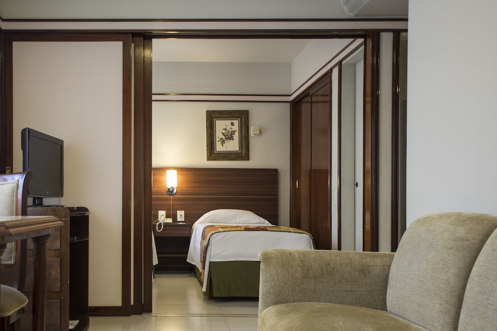 Superior Twin Room - Photo 7
