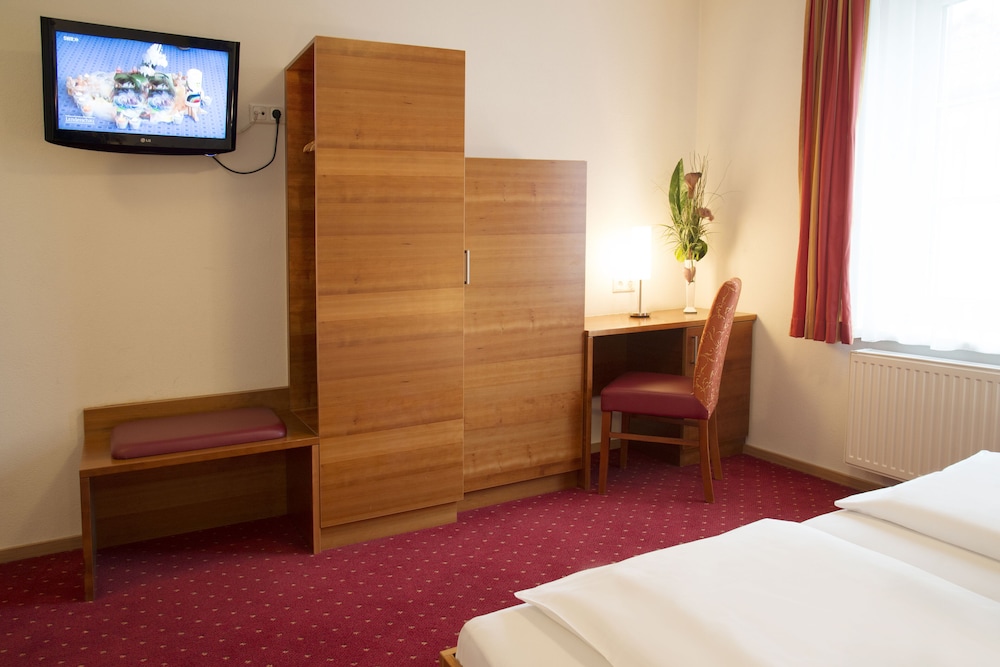 Economy Room photo 1