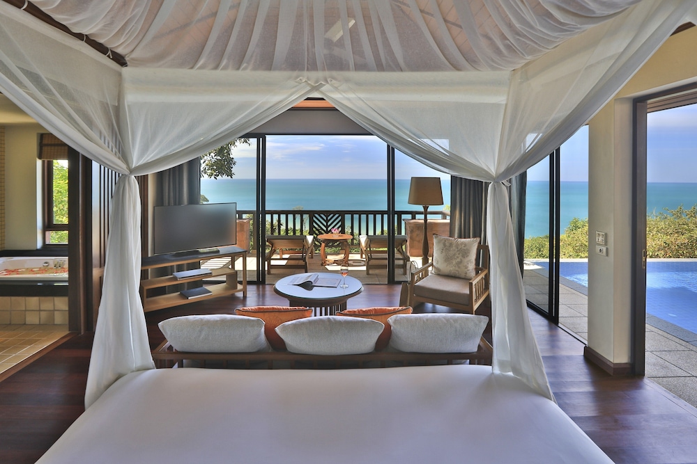 Hillside Ocean View Private Pool Villa 1BR photo 3
