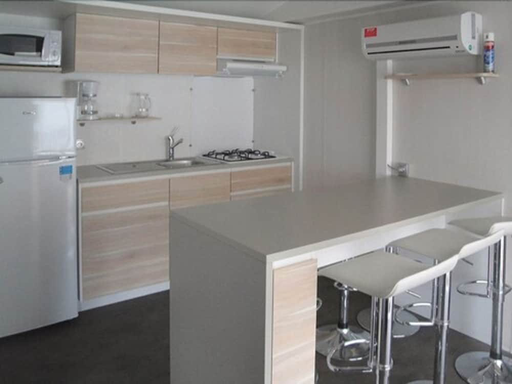 Mobile Home (Prestige) photo 3