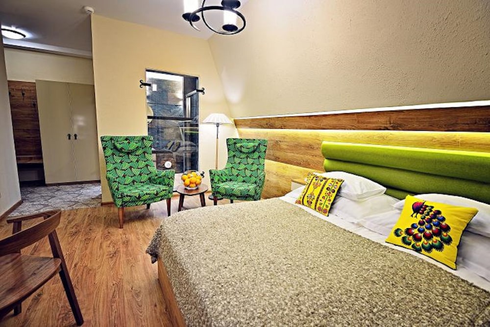 Standard Double or Twin Room photo 1