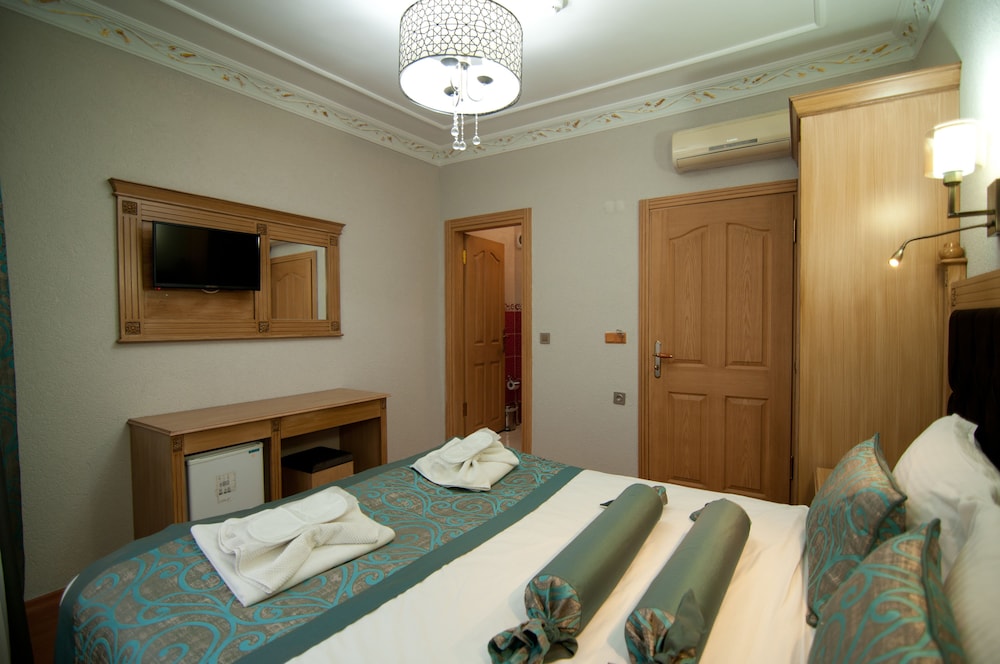 Standard Double Room photo 3