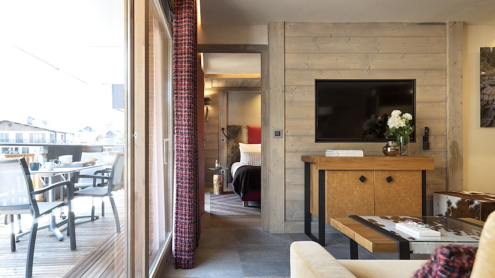 Family Apartment photo 2