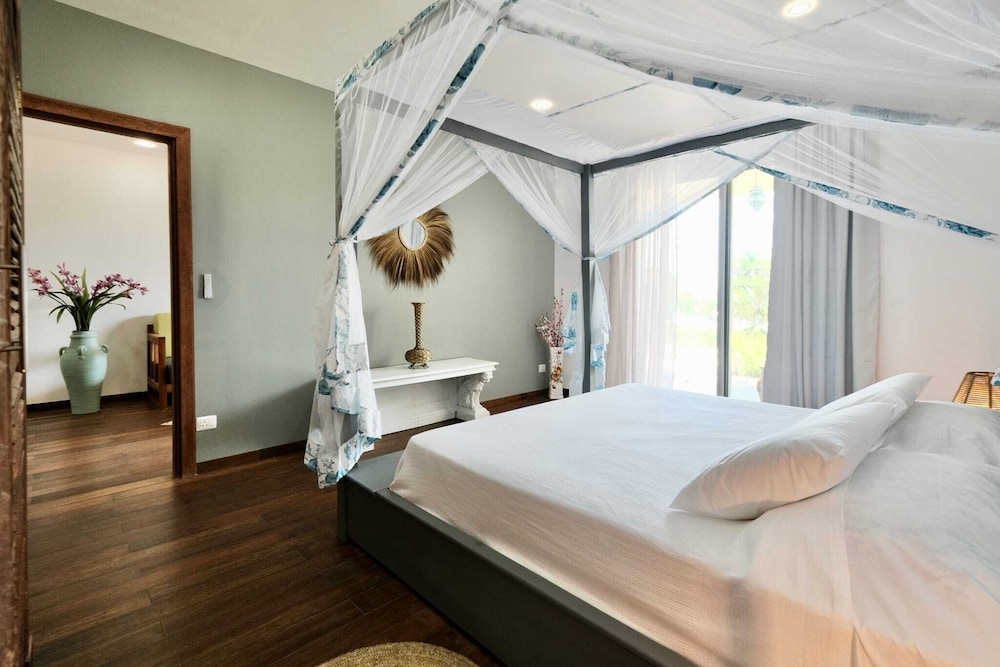 Deluxe Double Room, Beach View