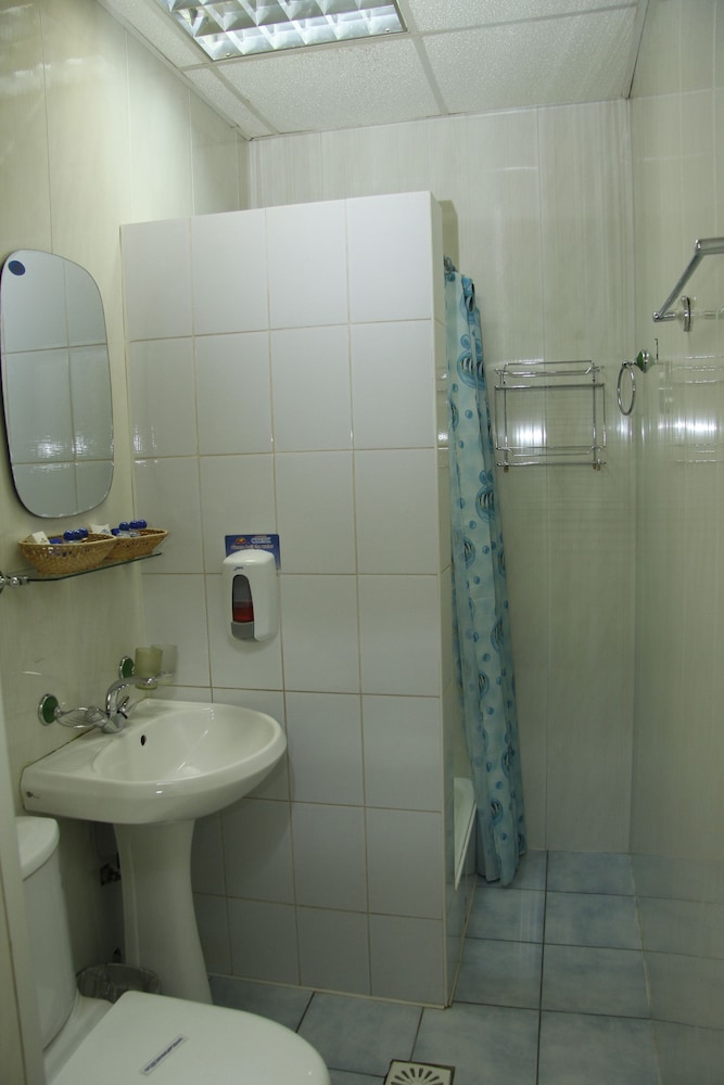 Economy Single Room, Private Bathroom photo 2