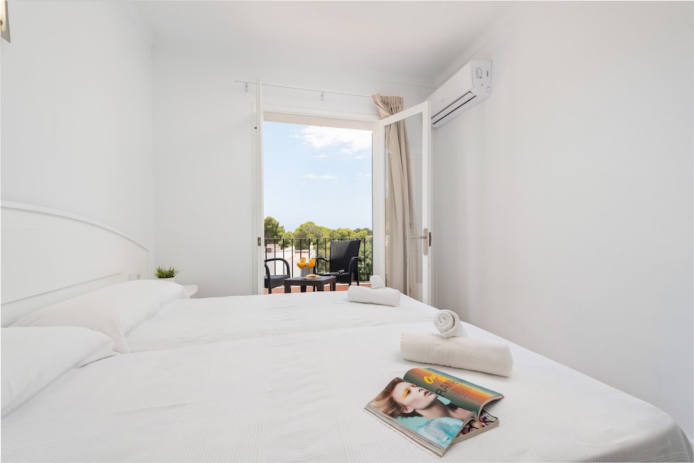 Double Room - Photo 7