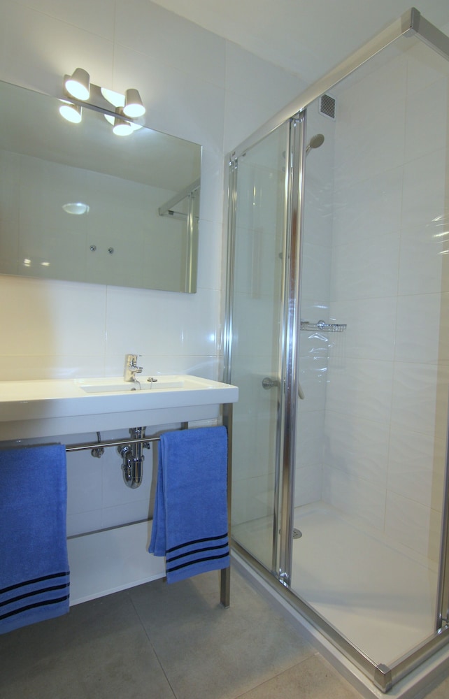 Family Apartment, 1 Bedroom, Kitchen photo 2