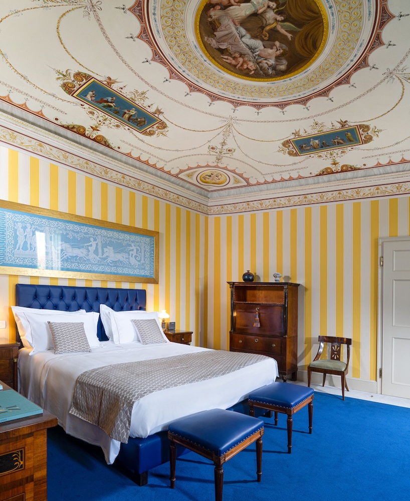 Superior Double Room Single Use photo 2