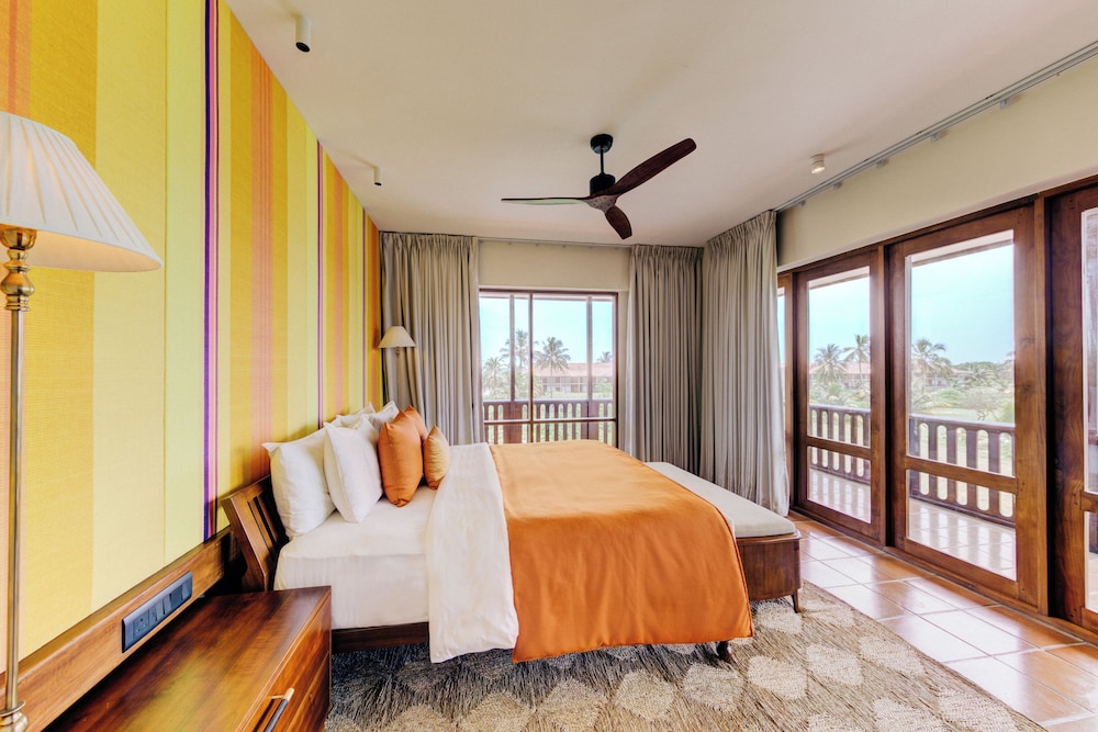 Deluxe Suite Ocean View - Photo 2