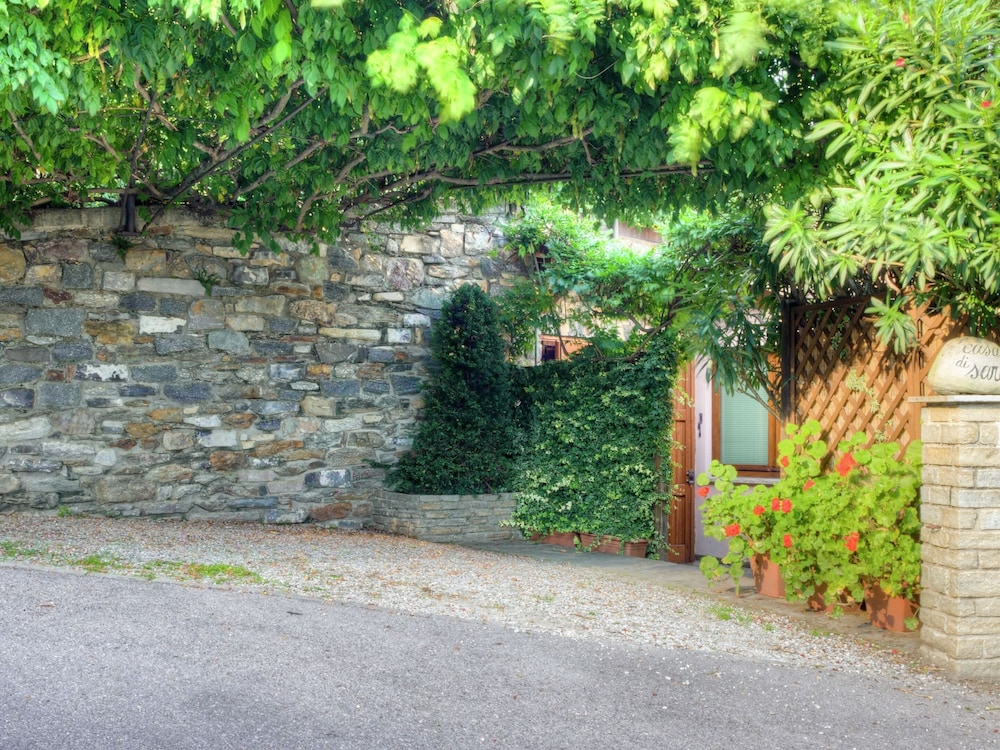 House photo 2