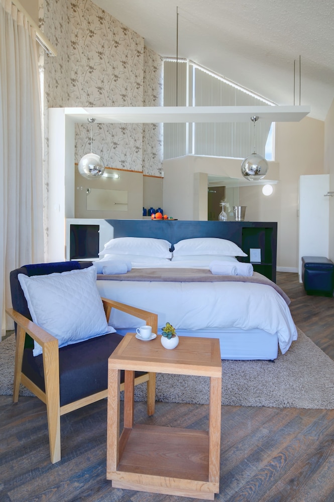 Room 3 photo 3