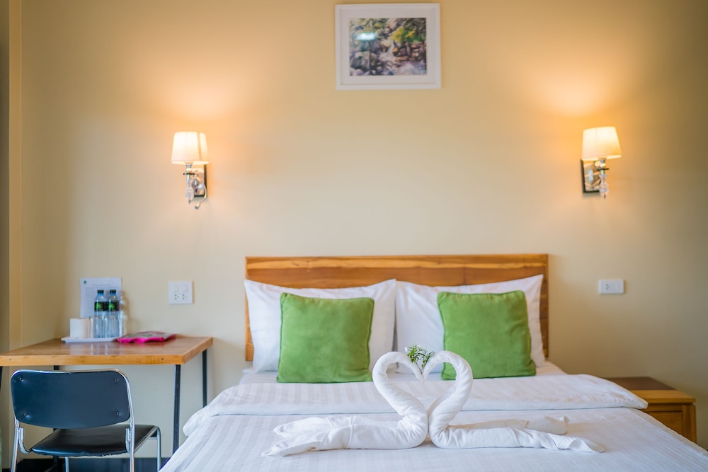 Deluxe Double Room photo 3