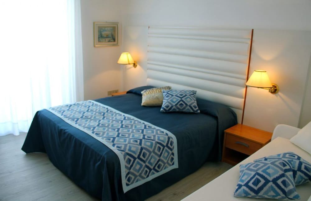 Classic Double Room - Photo 1