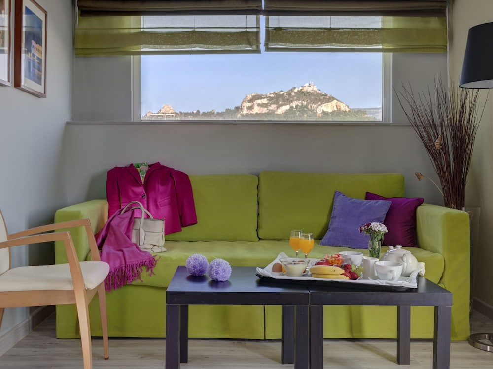 Suite, 1 Bedroom, Terrace, City View