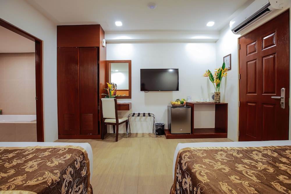 Deluxe Room - Photo 2