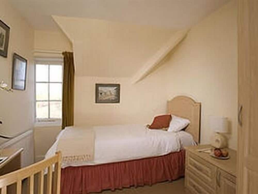 Superior Suite, Ensuite photo 2