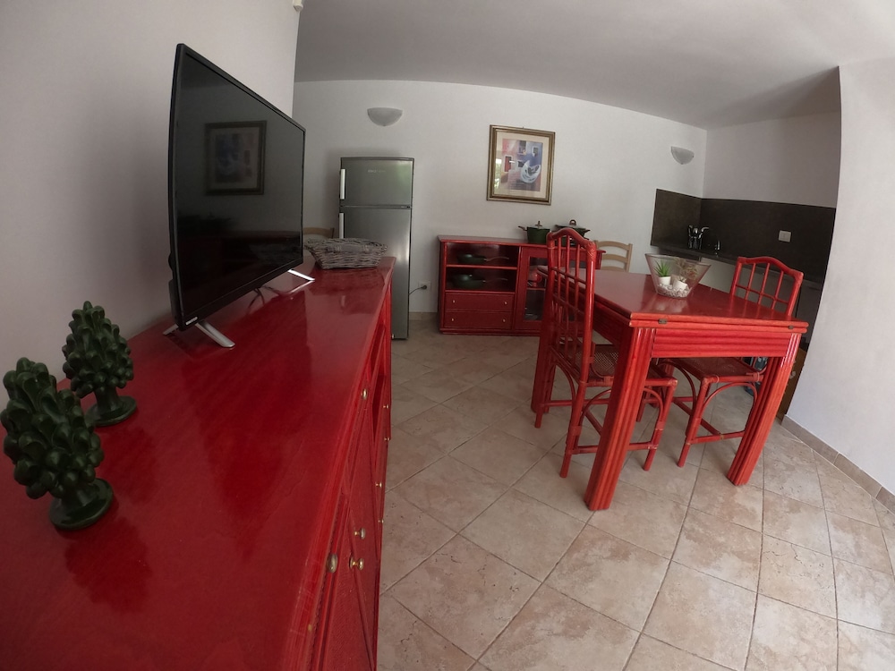 Standard Quadruple Room, Ensuite, Courtyard View photo 3