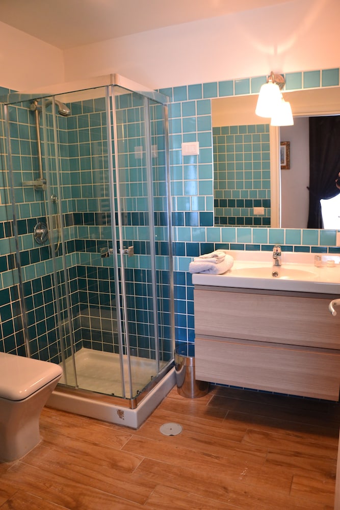 Luxury Penthouse, 3 Bedrooms, City View, Tower photo 3