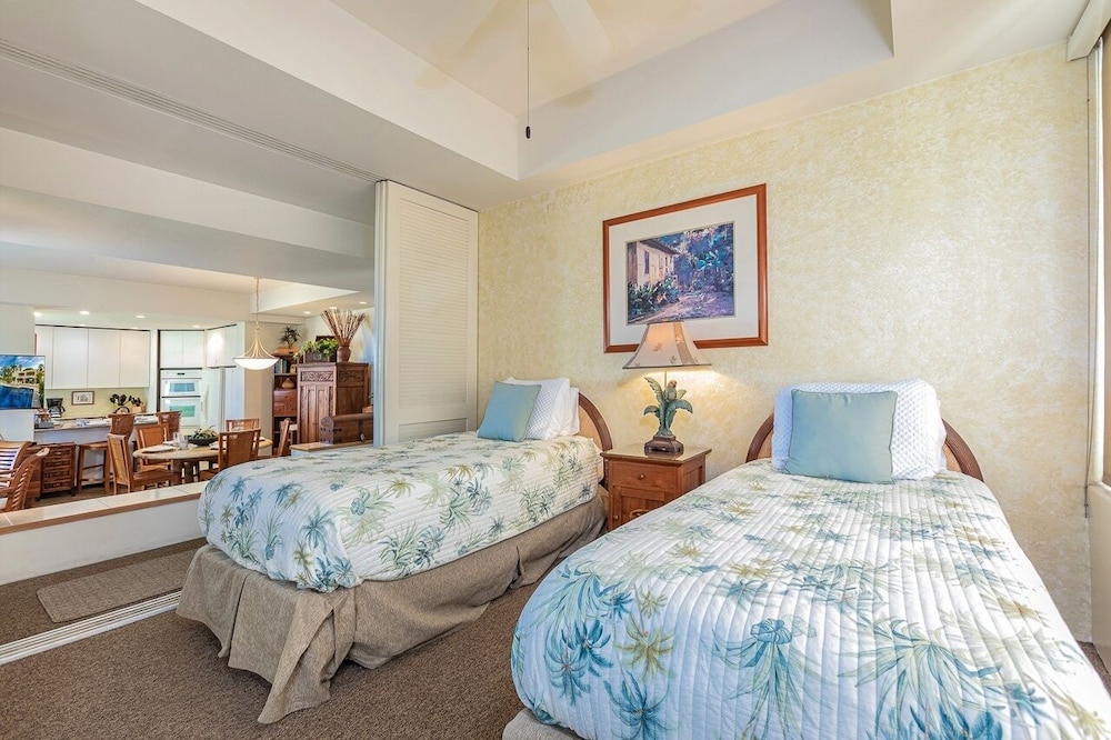 Condo, 2 Bedrooms