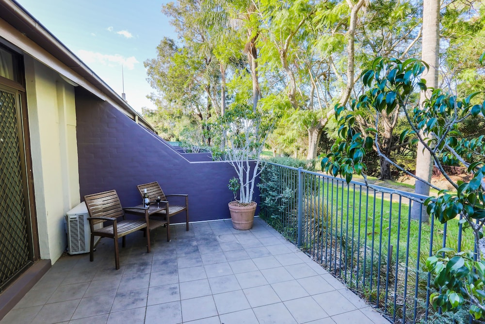 Superior Room, Park View, Garden Area with SPA photo 2
