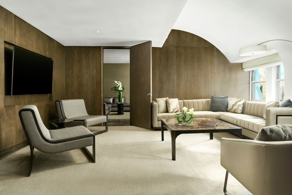 Caruso Suite