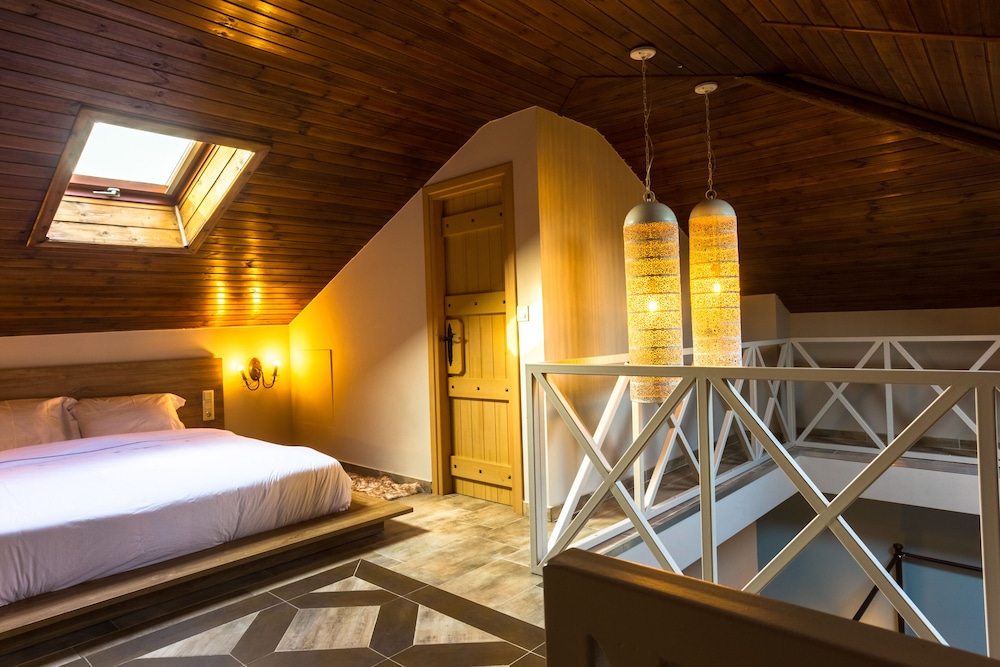 Duplex (MAISONETTE OURANIA)