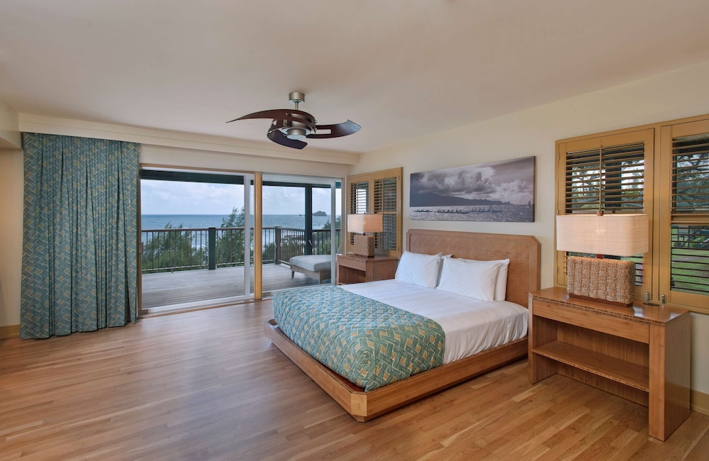 Premier Suite, 1 King Bed, Oceanfront