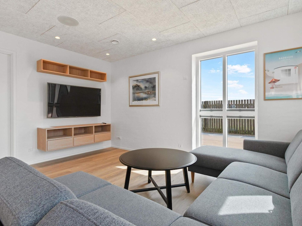 House photo 2