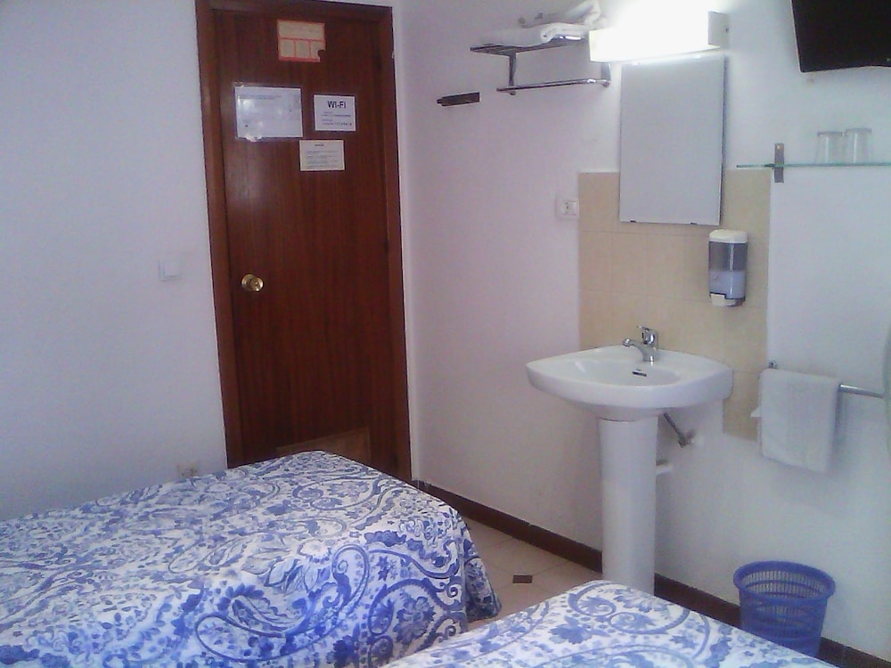 Habitación Doble, Baño Compartido