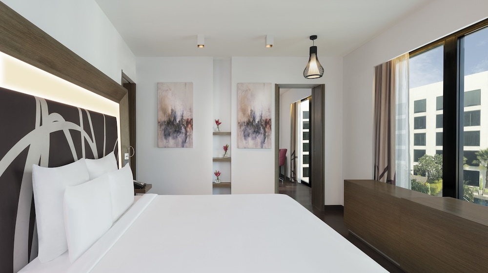 Superior Suite, 1 King Bed