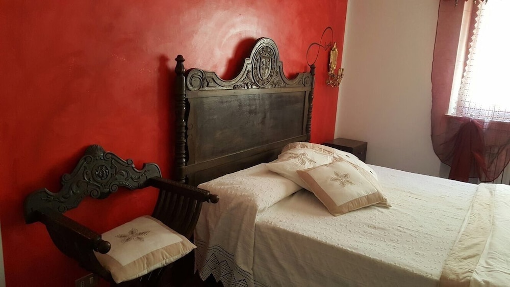Superior Double Room, 1 Queen Bed, Non Smoking, Tower photo 2