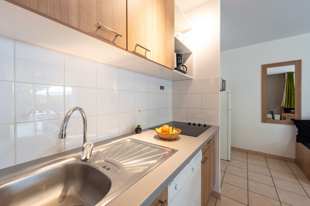 Standard Apartment, 5 persons - Photo 4