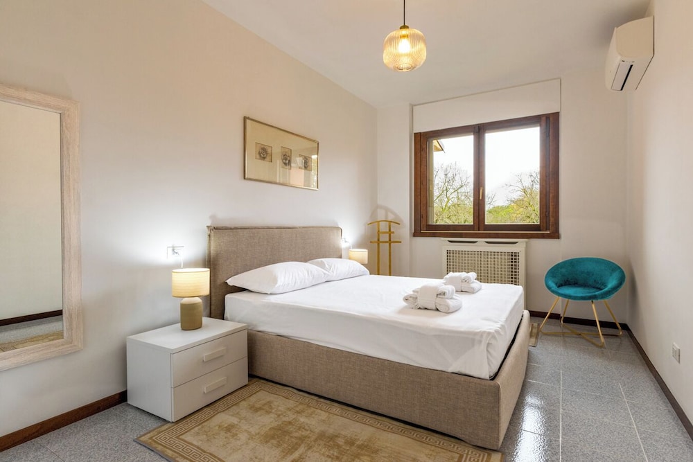 Basic Apartment