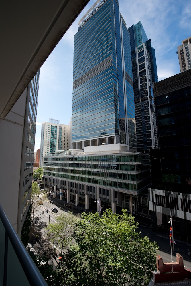 Executive Studio Apartment (Limited Housekeeping) thumbnail 6