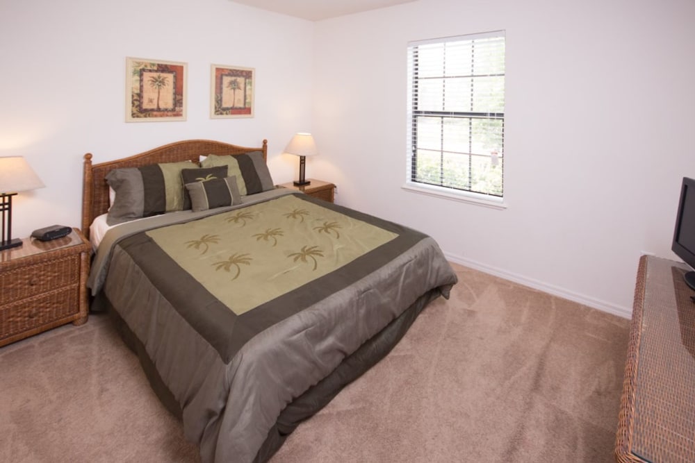House, 5 Bedrooms