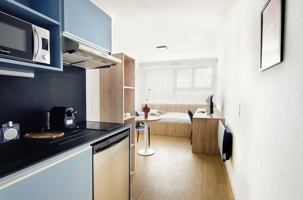 Standard Apartment