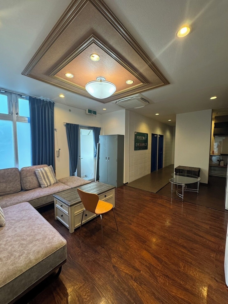 Family Condo, Non Smoking, Beachfront photo 2