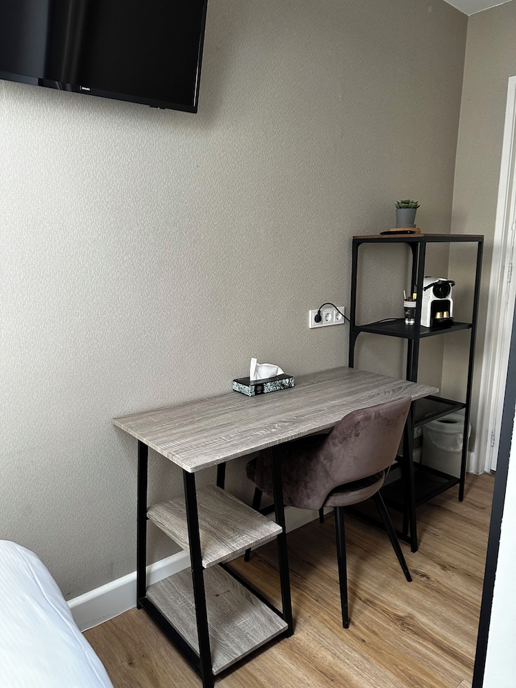 Economy Single Room photo 3