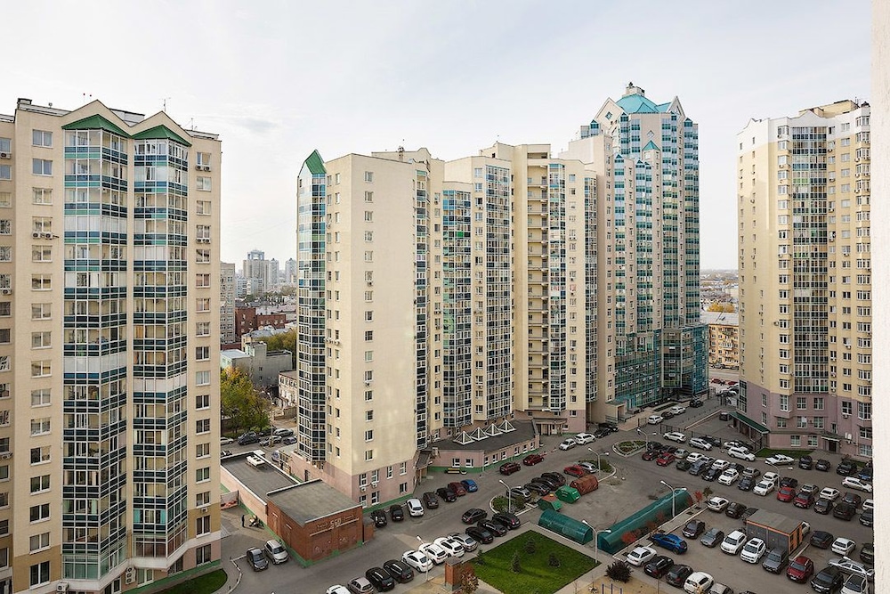 Apartment on Bazhova, 68-234 photo 3