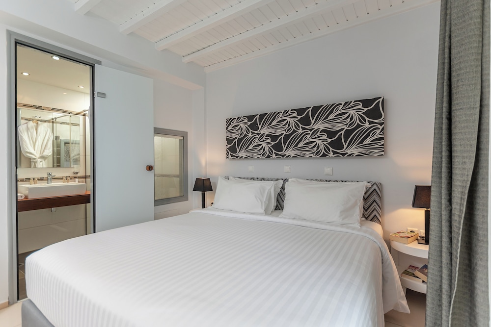 Superior Room, Garden View - Photo 4